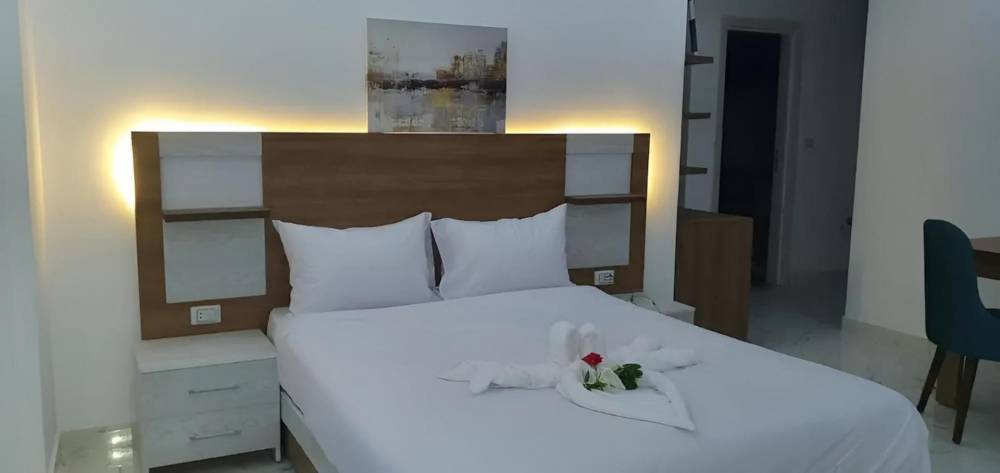 Double Room with Balcony - Accommodation