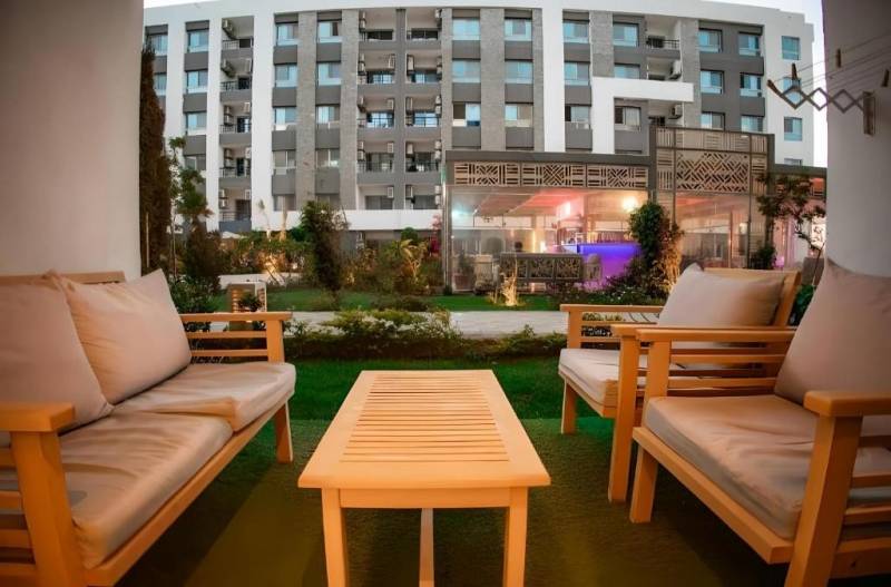 Amenities & services Amenities & services - Queen T Suites All Inclusive resort