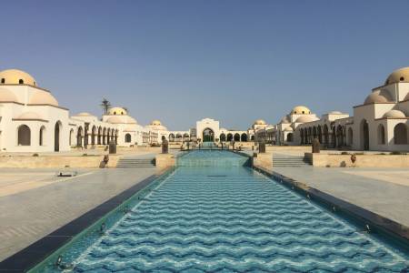 Queen T Suites All Inclusive resort Queen T Suites All Inclusive resort5